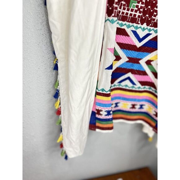 NWT! Savanna Jane Embroidered Oversized Tassel Coverup Top Size Medium - Picture 3 of 7